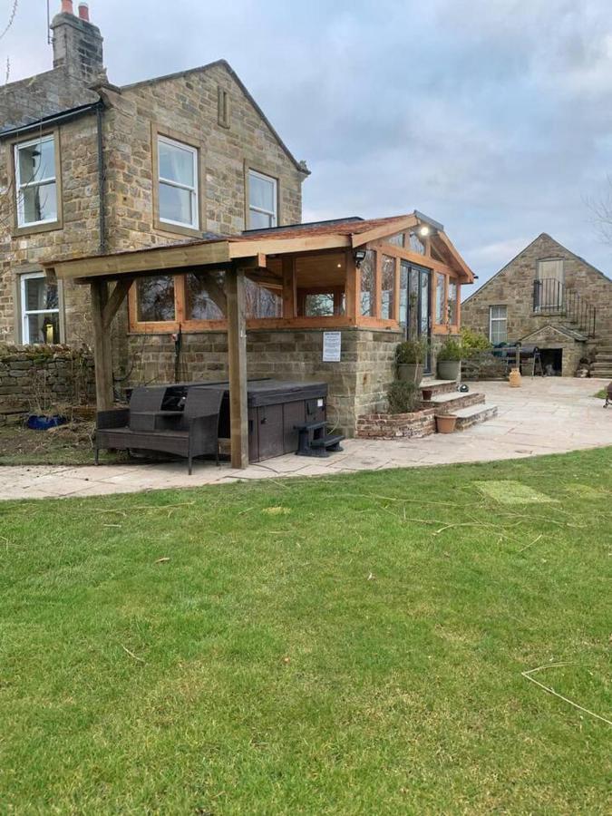 Meagill Farmhouse Hot Tub Bbq Hut Villa Otley  Exterior photo